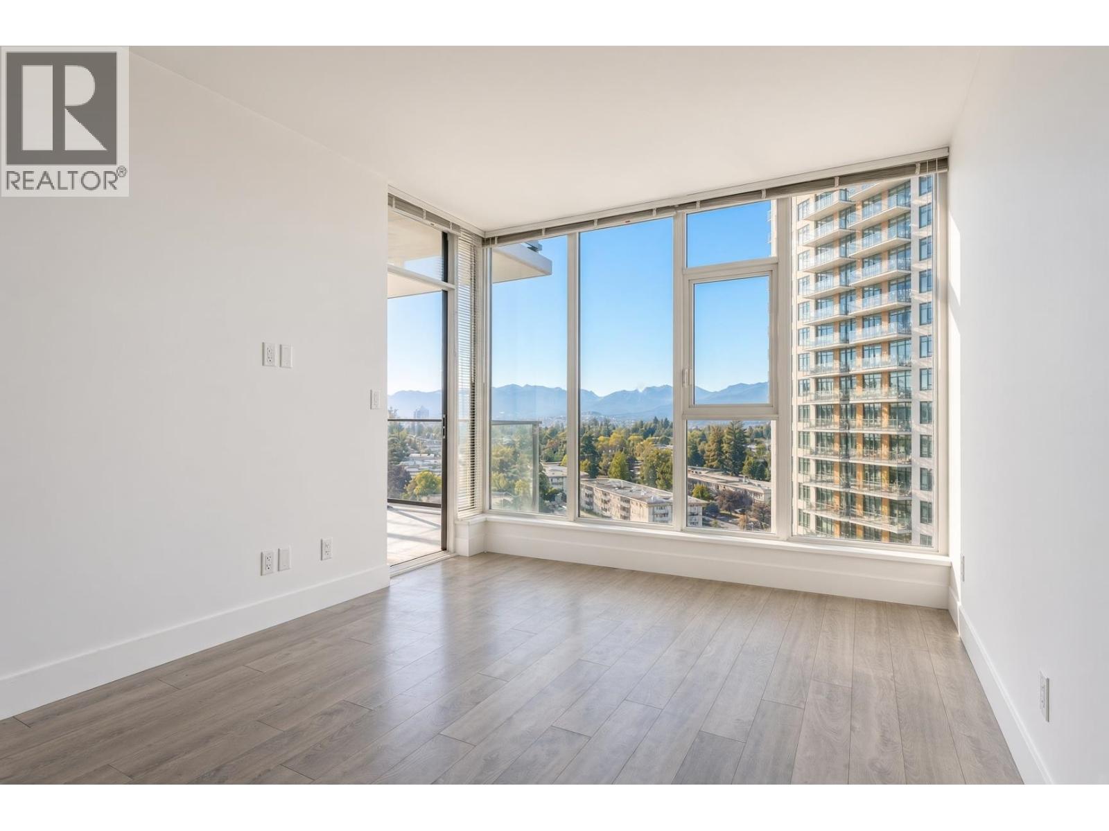 1403 7388 KINGSWAY, Burnaby — photo 7