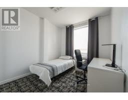 812 Bloor Street W, Toronto, ON M6G1L9 Photo 24