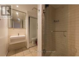 812 Bloor Street W, Toronto, ON M6G1L9 Photo 26