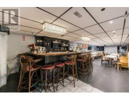 812 Bloor Street W, Toronto, ON M6G1L9 Photo 28