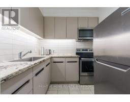 812 Bloor Street W, Toronto, ON M6G1L9 Photo 8