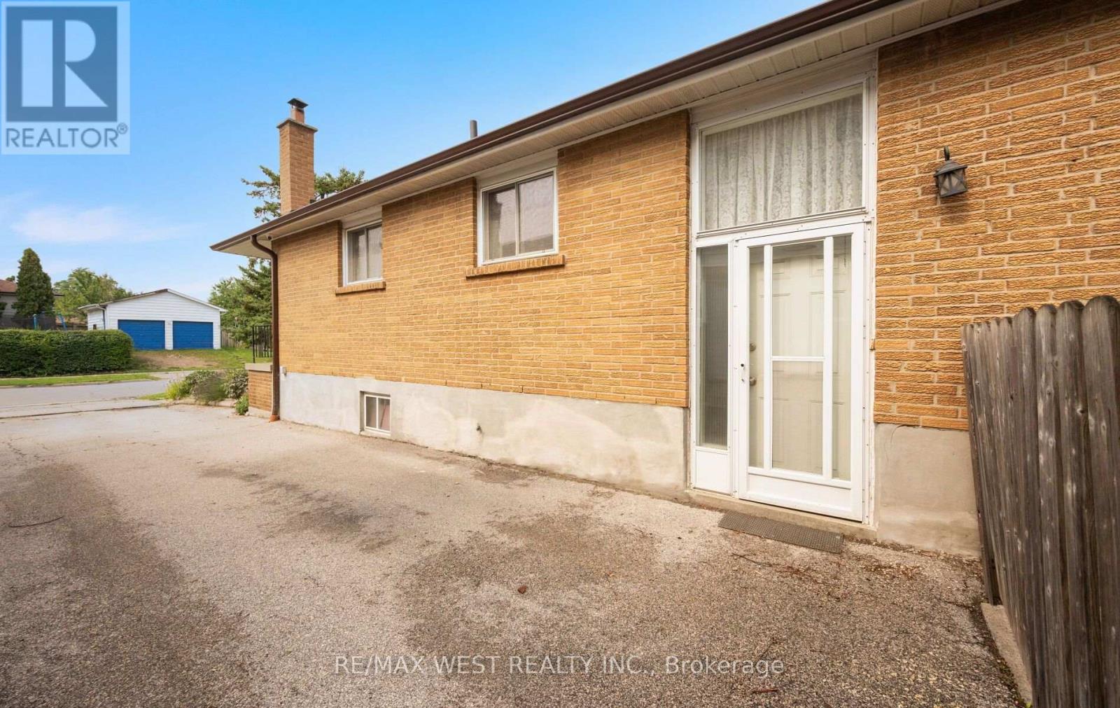 7397 CATALPA ROAD - 42