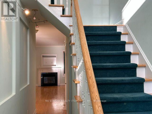 12 Preakness Drive, Toronto (Banbury-Don Mills), Ontario, M3B3S1, Toronto (Banbury-Don Mills), Ontario — photo 3 of 5