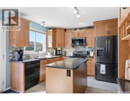 523 Denham Way, Saskatoon, SK S7R1E5 Photo 10