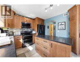 523 Denham Way, Saskatoon, SK S7R1E5 Photo 14