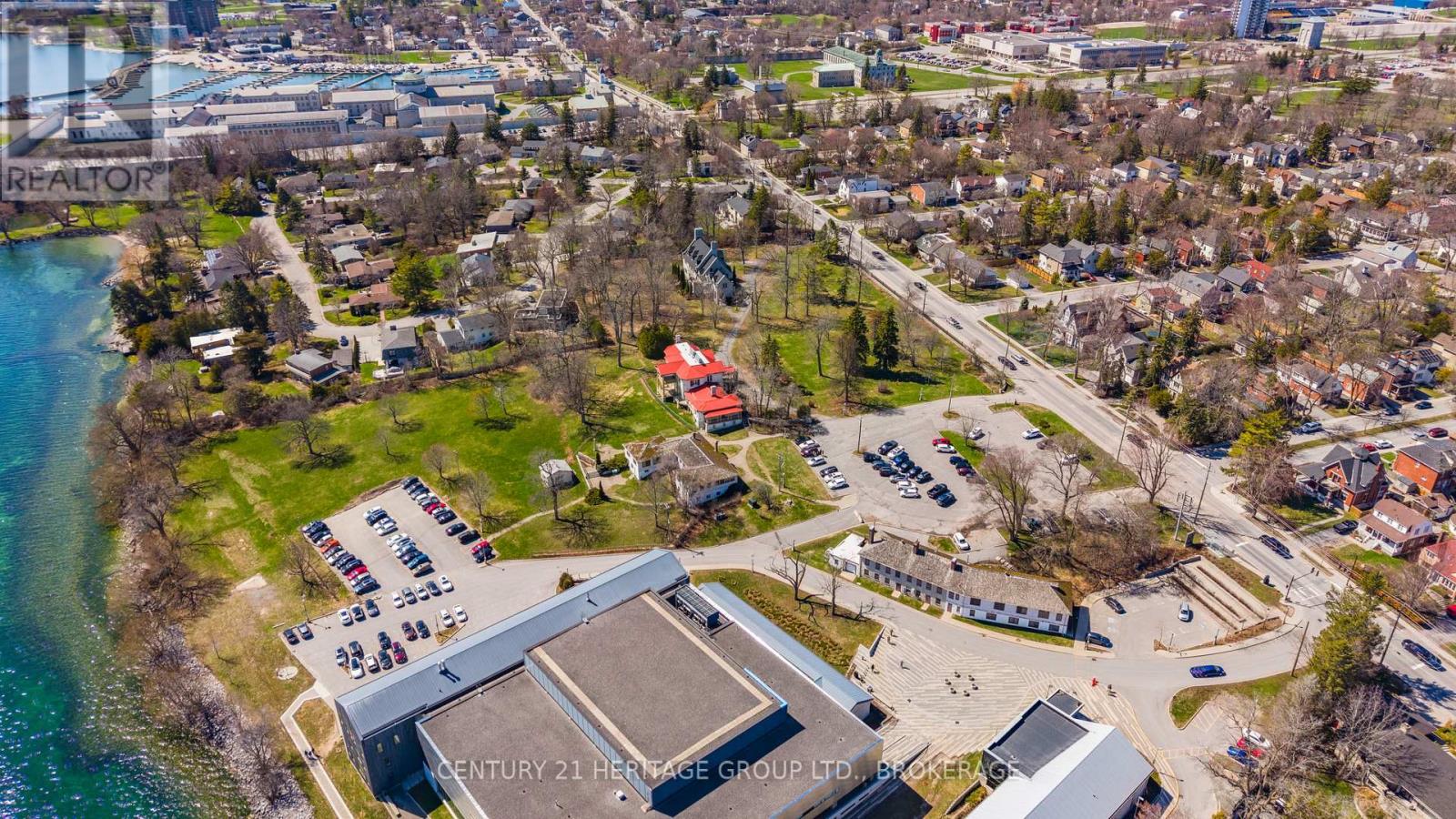 440-462 King photo 3