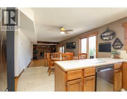 3pc Bathroom - 473 Pineridge Way, Pincher Creek, AB T0K1W0 Photo 8