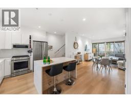 Full bathroom - 555 Wade Avenue E Unit# 108, Penticton, BC V2A1T2 Photo 12