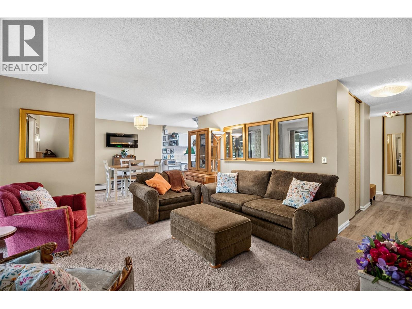 #59 310 Yorkton Avenue - Image 11