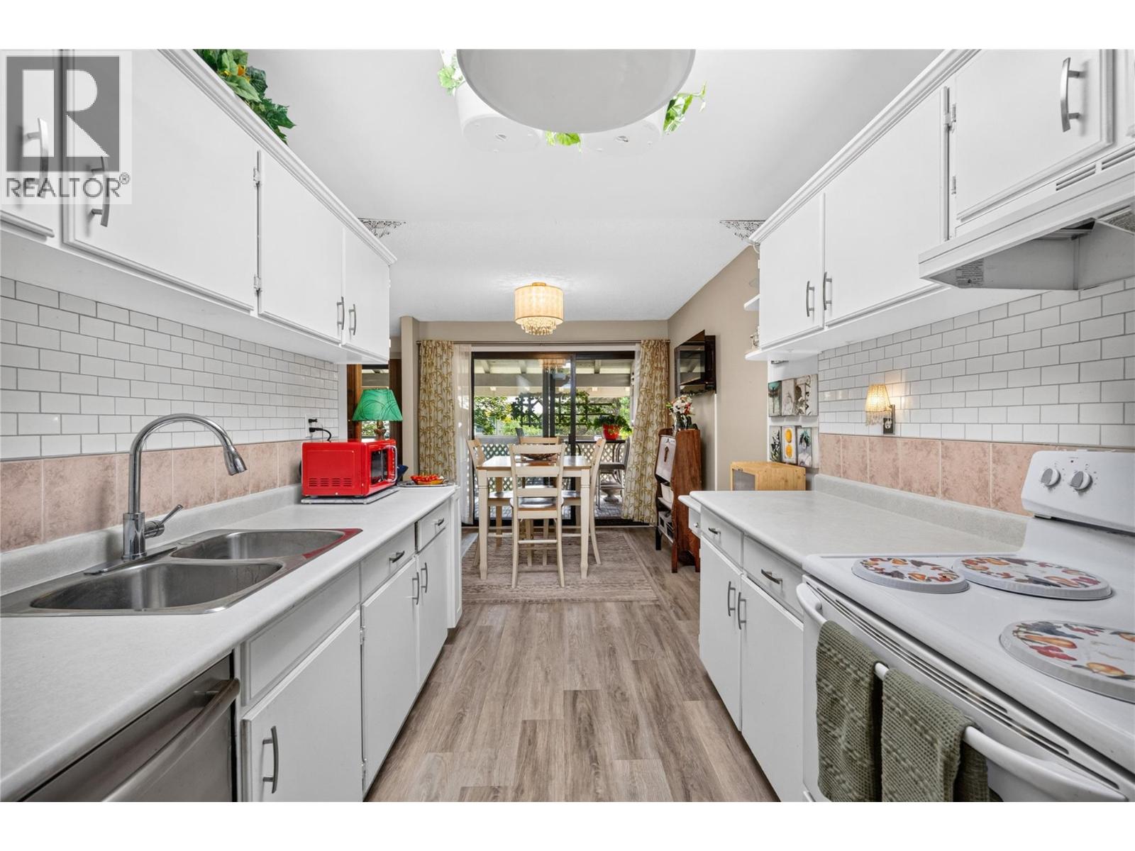 #59 310 Yorkton Avenue - 4