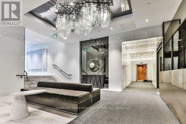 613 - 6 PARKWOOD AVENUE, Toronto (Casa Loma) — photo 2