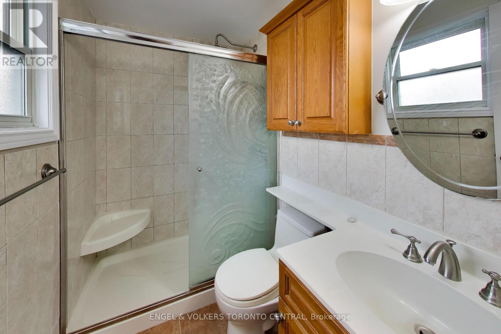68 HAWLEY CRESCENT - 10