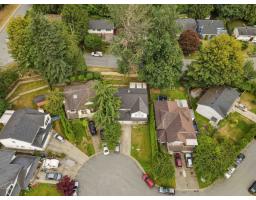10258 Sheaves Court, Delta, BC V4C8C9 Photo 7