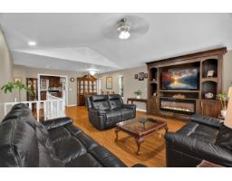 10258 Sheaves Court, Delta, BC V4C8C9 Photo 15