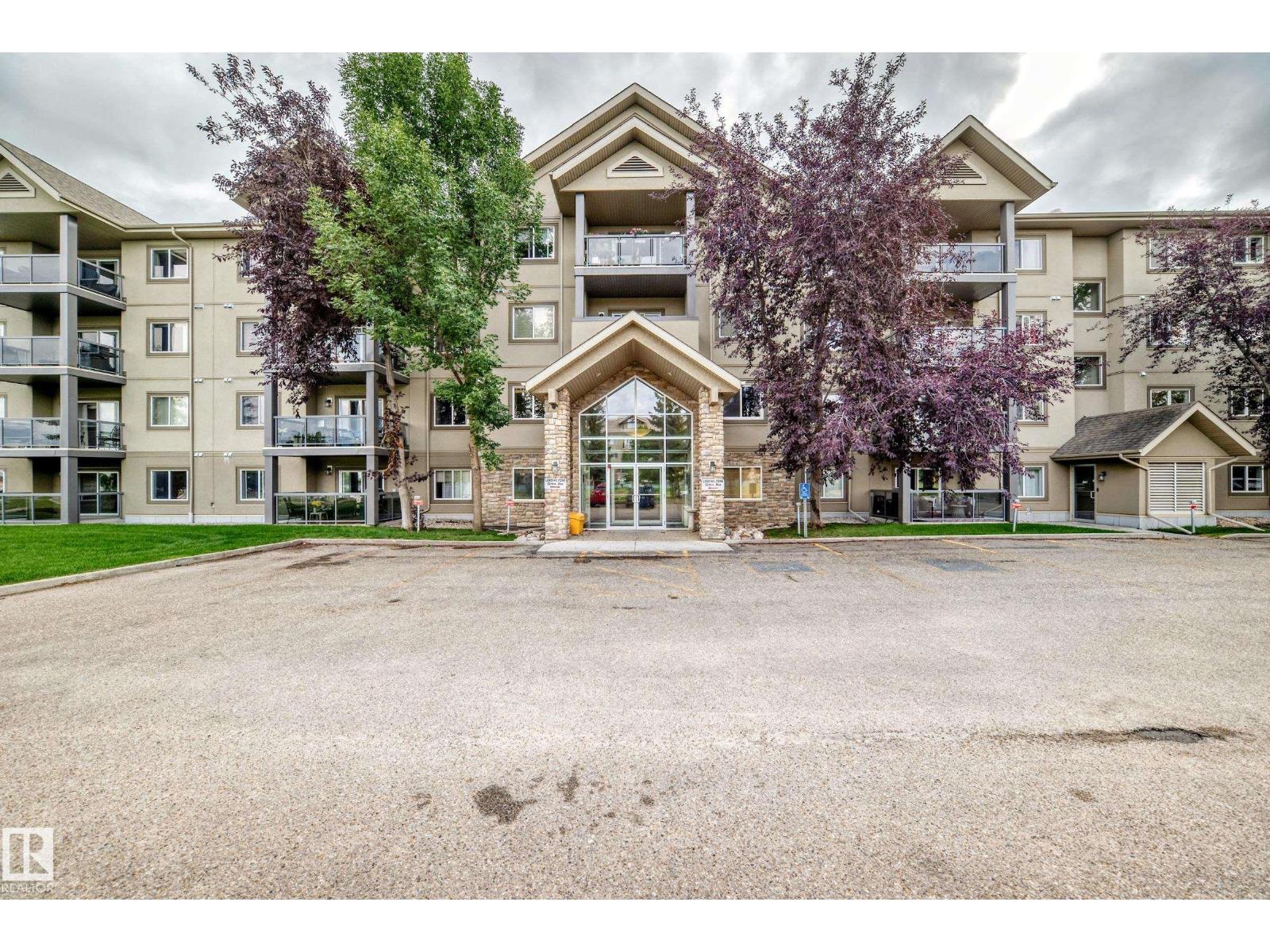 #418 279 Suder Greens DR NW, Edmonton, Alberta, T5T6X6