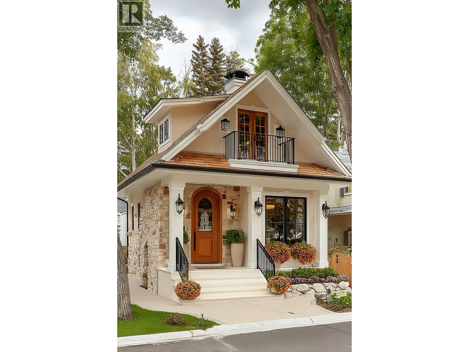  5261 BROOKMERE Crescent, Kelowna