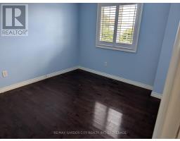 Bathroom - 158 Summers Drive, Thorold, ON L2V5A1 Photo 10