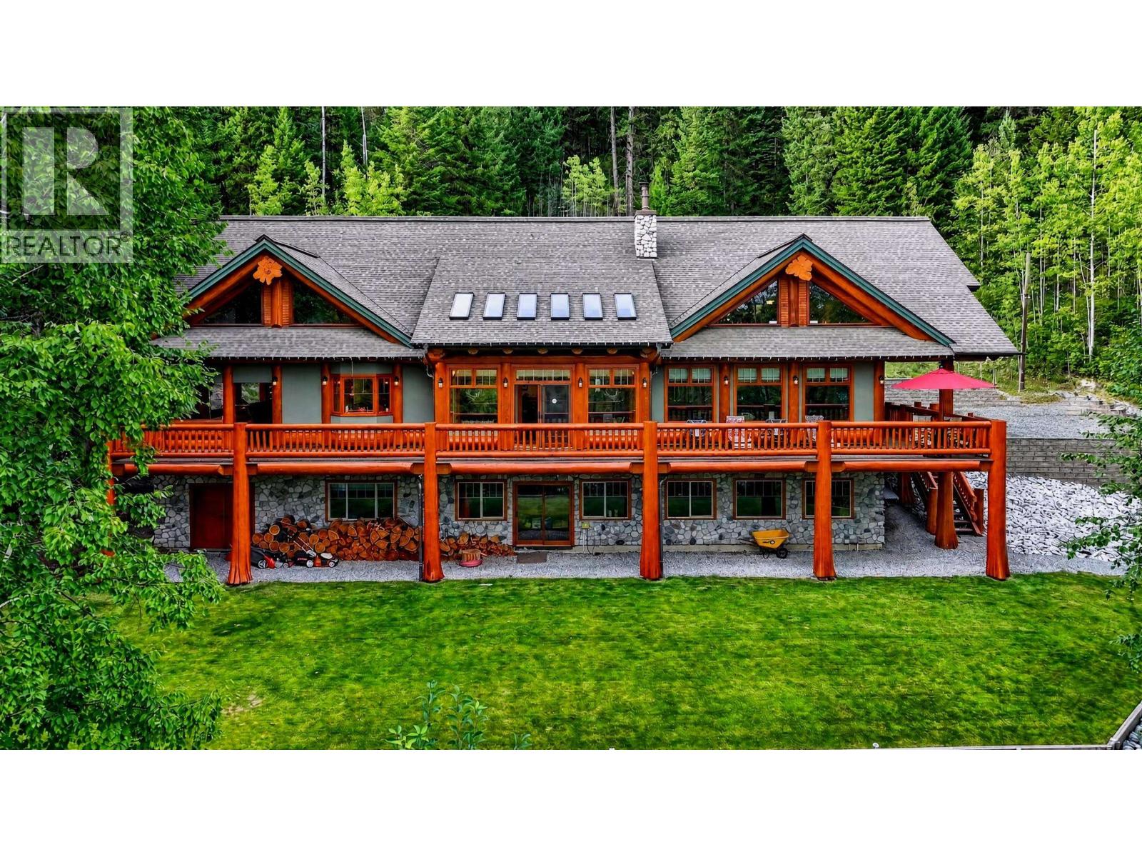 3698 MCLARTY CRESCENT - 2