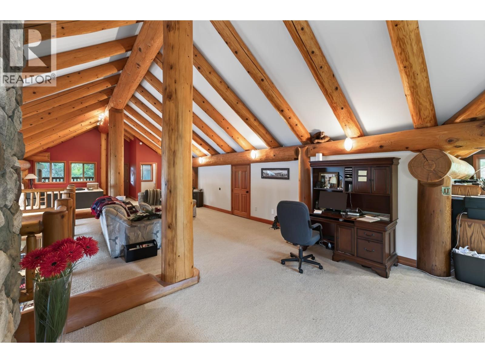 Photo 23 of 39 — 3698 MCLARTY CRESCENT · Prince George, BC