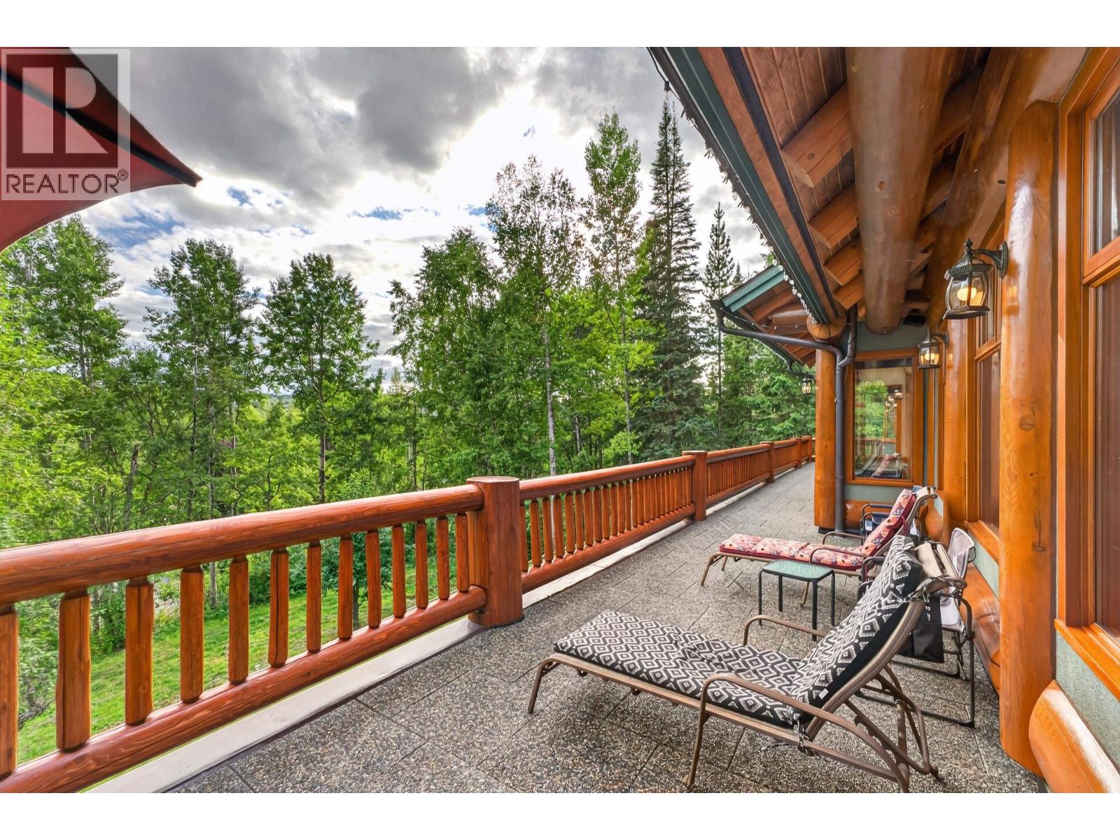 Photo 13 of 39 — 3698 MCLARTY CRESCENT · Prince George, BC