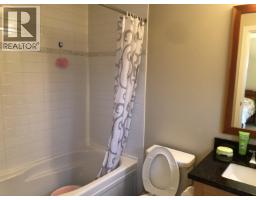 252 Jensen Street, New Westminster, BC V3M0E7 Photo 13