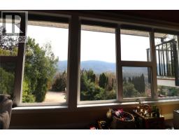 3702 9th Avenue, Castlegar, BC V1N3T2 Photo 14