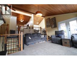 3702 9th Avenue, Castlegar, BC V1N3T2 Photo 17