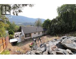 3702 9th Avenue, Castlegar, BC V1N3T2 Photo 43