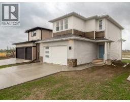 246 Caribou Way N - photo 1