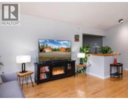 3pc Bathroom - 25 Blaker Place, Whitehorse, YT Y1A6R9 Photo 6