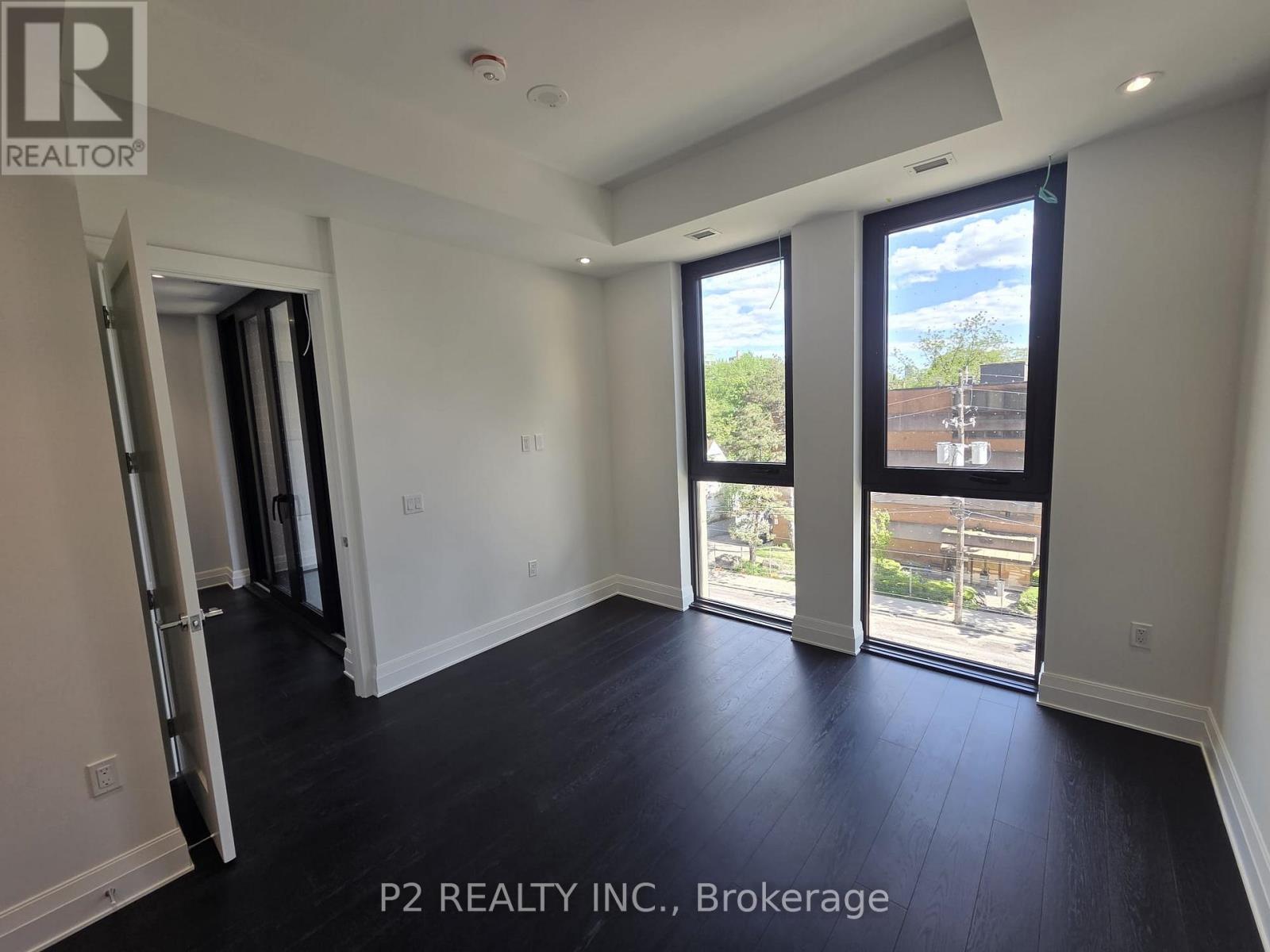#407 2 FOREST HILL - Image 9
