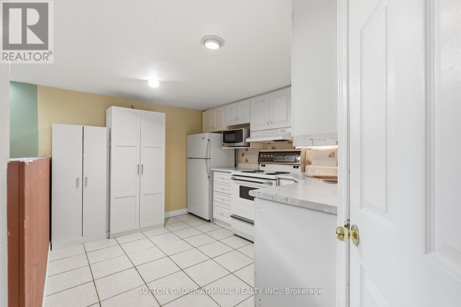 96 ISLAY CRESCENT - Image 23