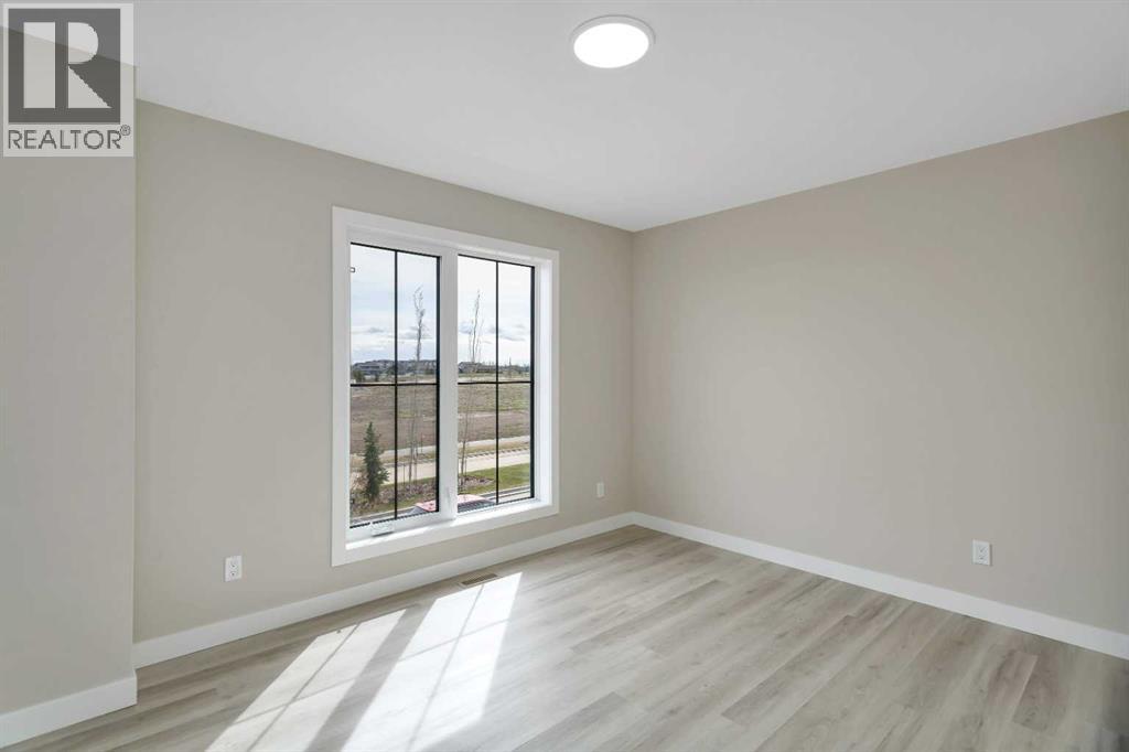 Listing photo – 36 Station Drive, Sylvan Lake