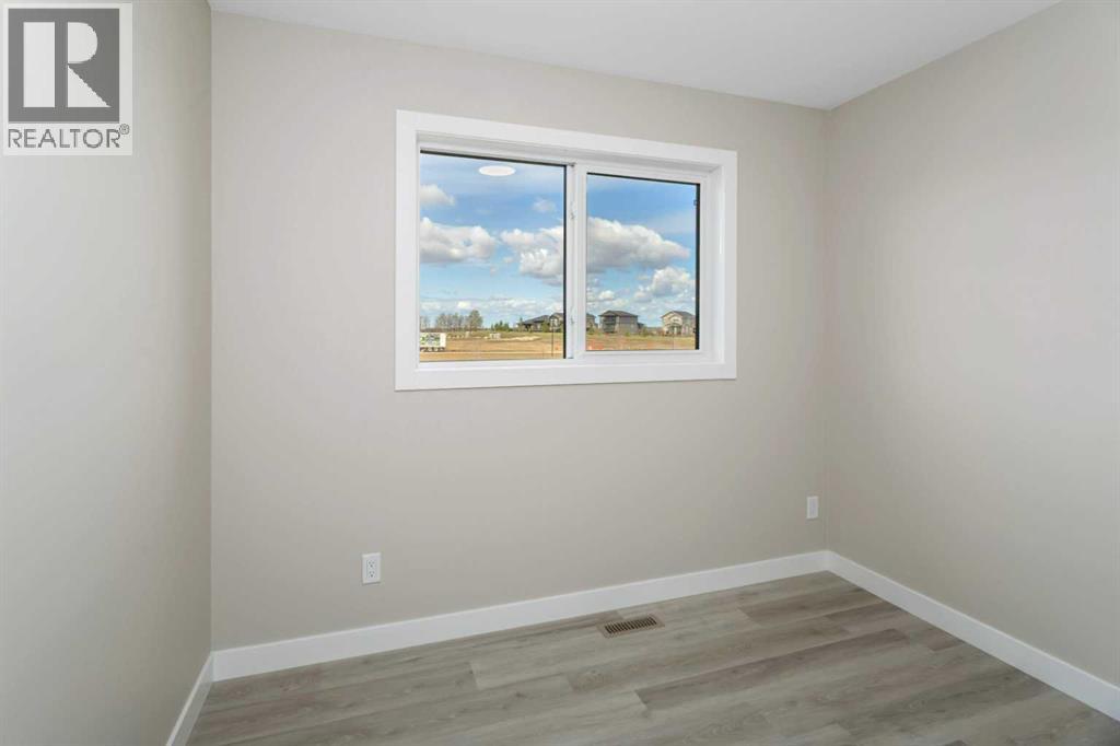 Listing photo – 36 Station Drive, Sylvan Lake