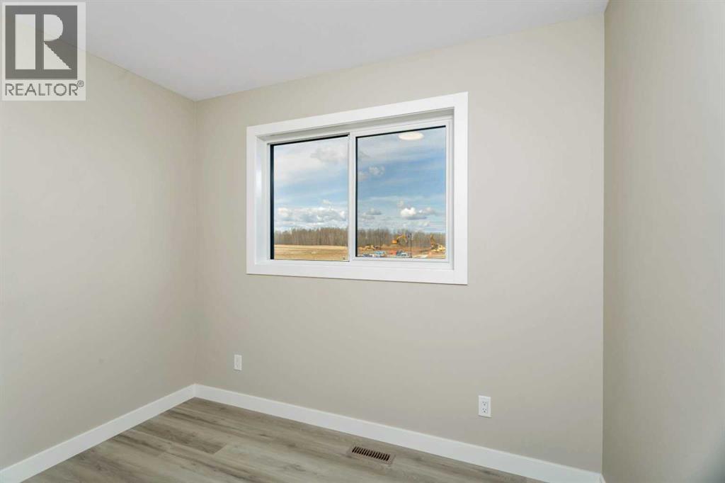 Listing photo – 36 Station Drive, Sylvan Lake