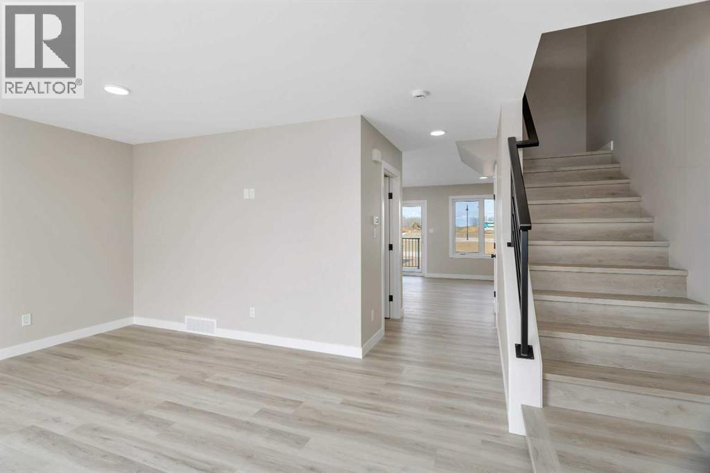 Listing photo – 36 Station Drive, Sylvan Lake
