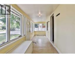 318 16 Street N - photo 3