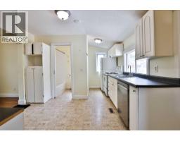318 16 Street N - photo 8