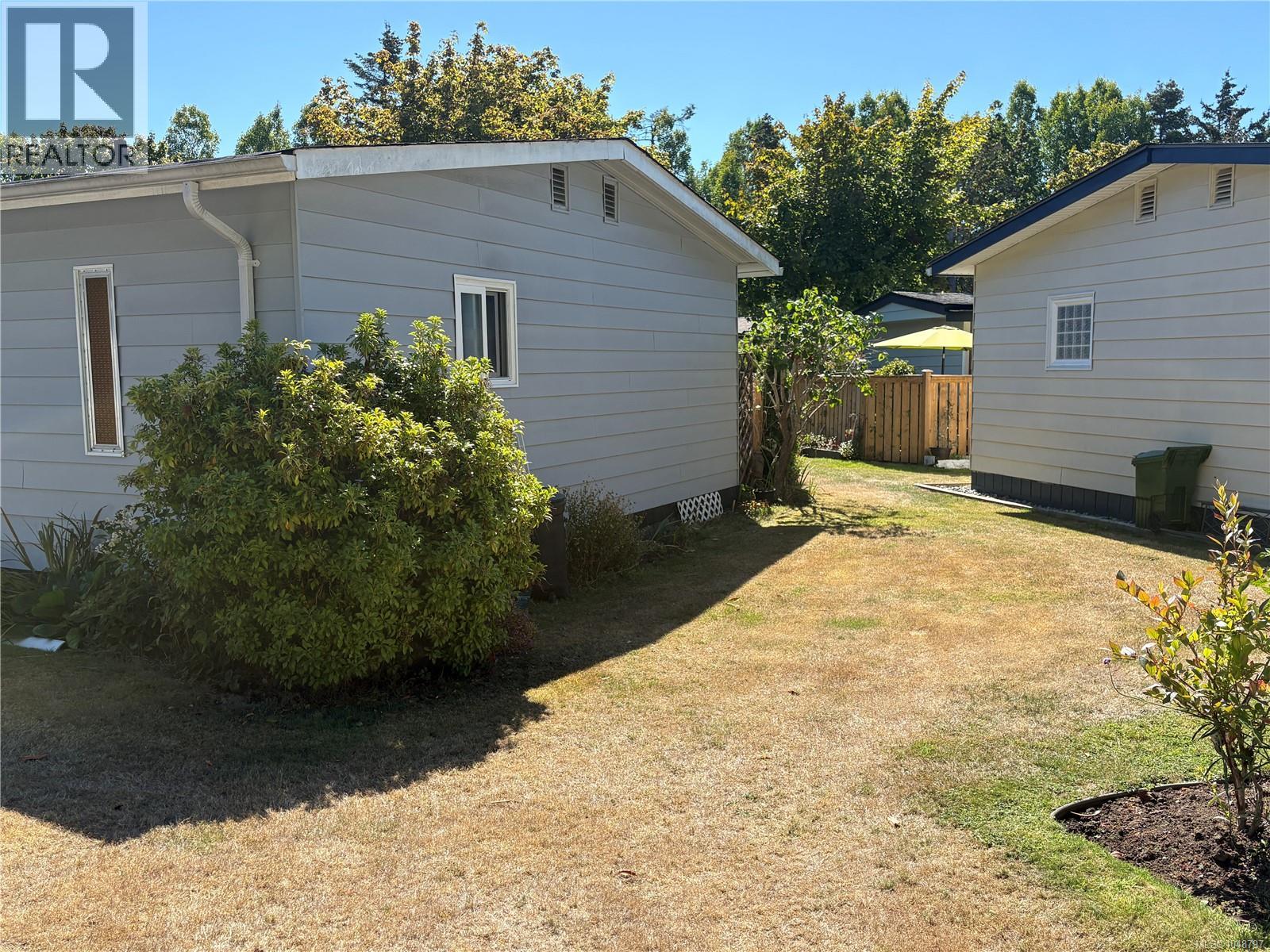 2166 Summergate Blvd, Sidney