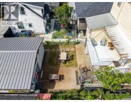 2206 E 8th Avenue, Vancouver, BC V5N1V5 Photo 6