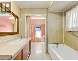 2206 E 8th Avenue, Vancouver, BC V5N1V5 Photo 17