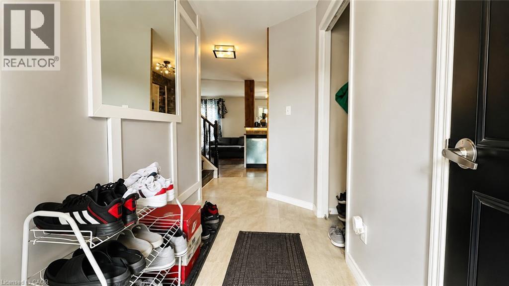 175 HENHOEFFER Crescent, Kitchener — photo 3