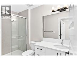 1069 Bayview Crescent SW - photo 15