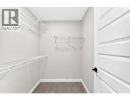 1069 Bayview Crescent SW - photo 18