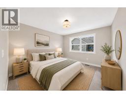 1069 Bayview Crescent SW - photo 13