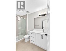 1069 Bayview Crescent SW - photo 16