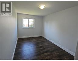 105 Activa Avenue, Kitchener, ON N2E2T3 Photo 23