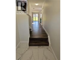 Family room - 105 Activa Avenue, Kitchener, ON N2E2T3 Photo 6