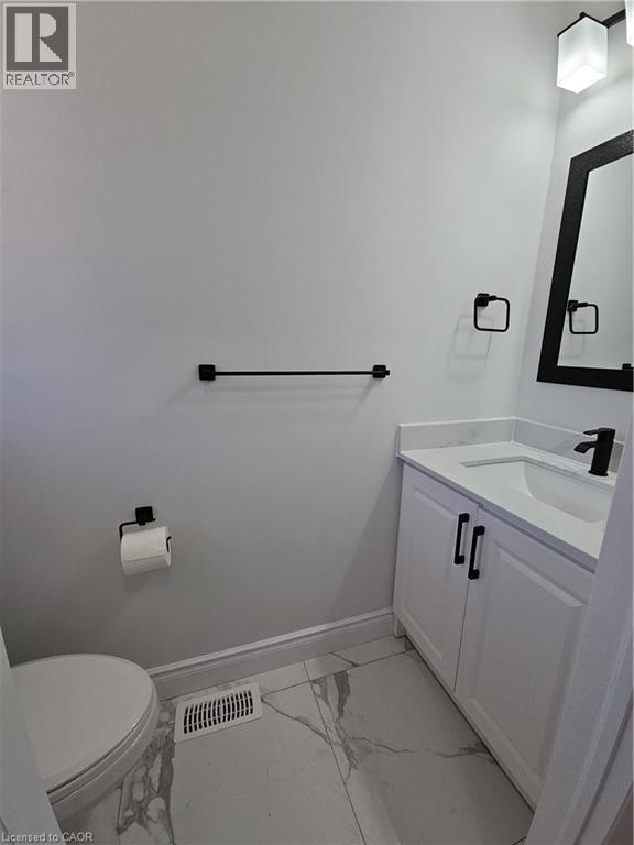 105 ACTIVA Avenue, Kitchener — photo 7