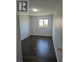 105 Activa Avenue, Kitchener, ON N2E2T3 Photo 20